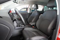 Fahrzeugabbildung Seat Leon LIM. 1.0 TSI FR VIRTUAL/NAVI/BEATS/SHZ/NAVI