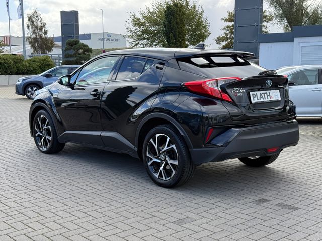 Toyota C-HR Hybrid Team D