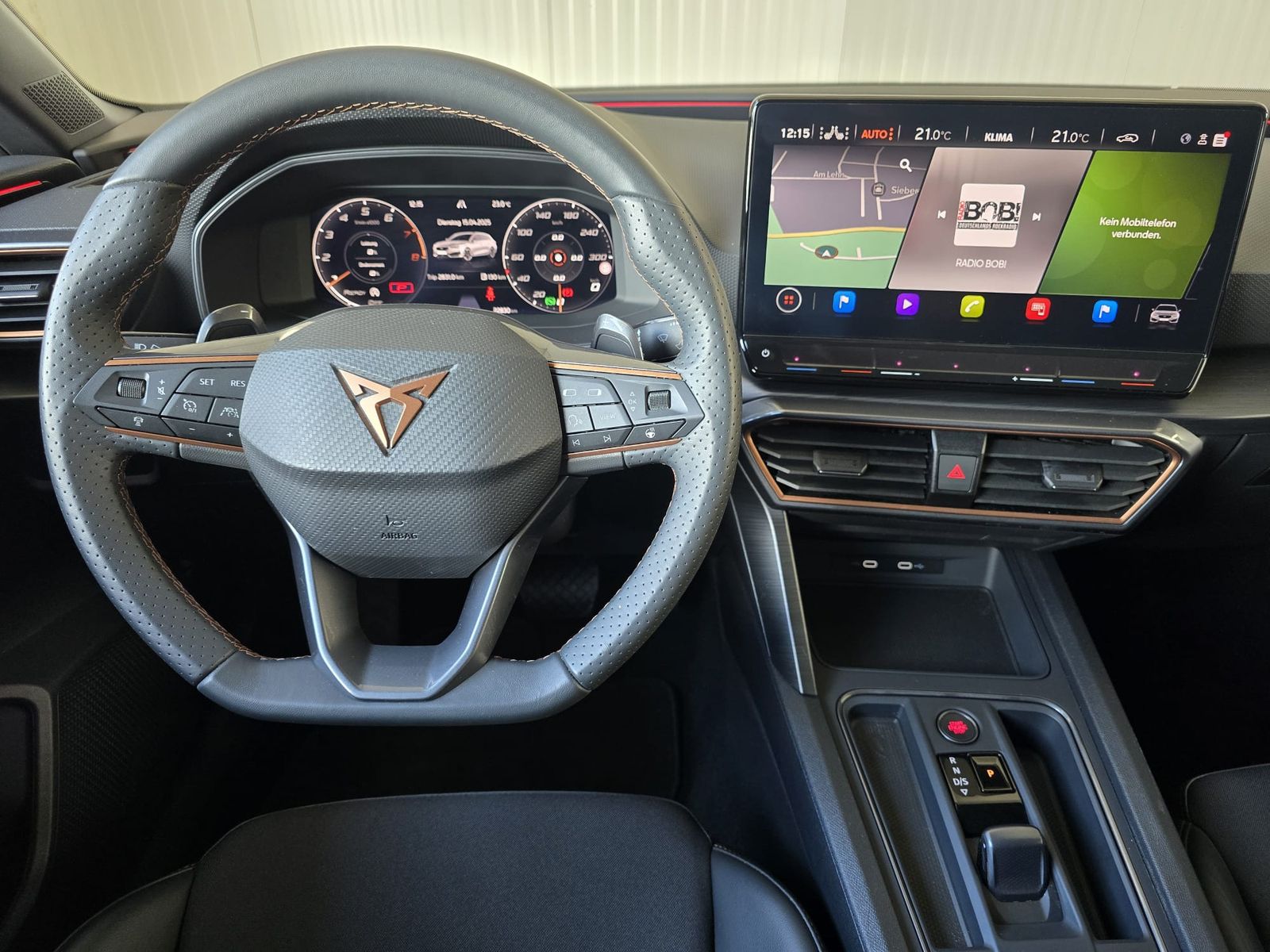 Fahrzeugabbildung CUPRA Leon 1.5 eTSI DSG MATRIX-LED*ACC*APP*KAMERA*18"