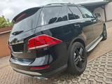 Mercedes-Benz GLE 250 d 4MATIC -AHK-NAVI-S.DACH-19" ALU - Mercedes-Benz GLE 250 von privat