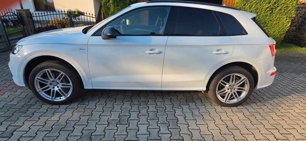 Image of Audi Q5