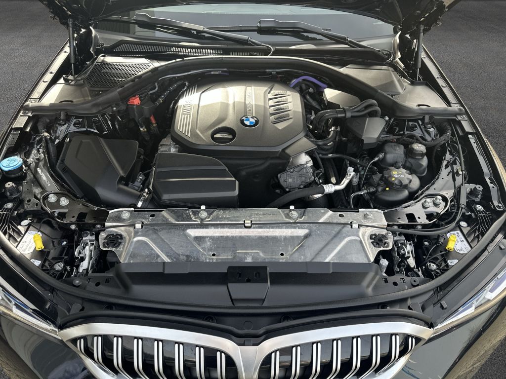 BMW 320 - Bild 9