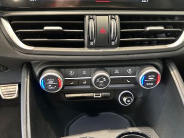 Bild 18 Alfa Romeo Giulia Competizione Q4