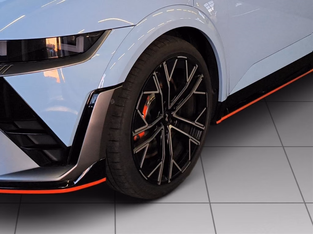 Hyundai IONIQ 5 N Performance 84 kWh 609 ch 4WD / Affichage tête haute / Caméra 360° / BOSE / Pompe à chaleur