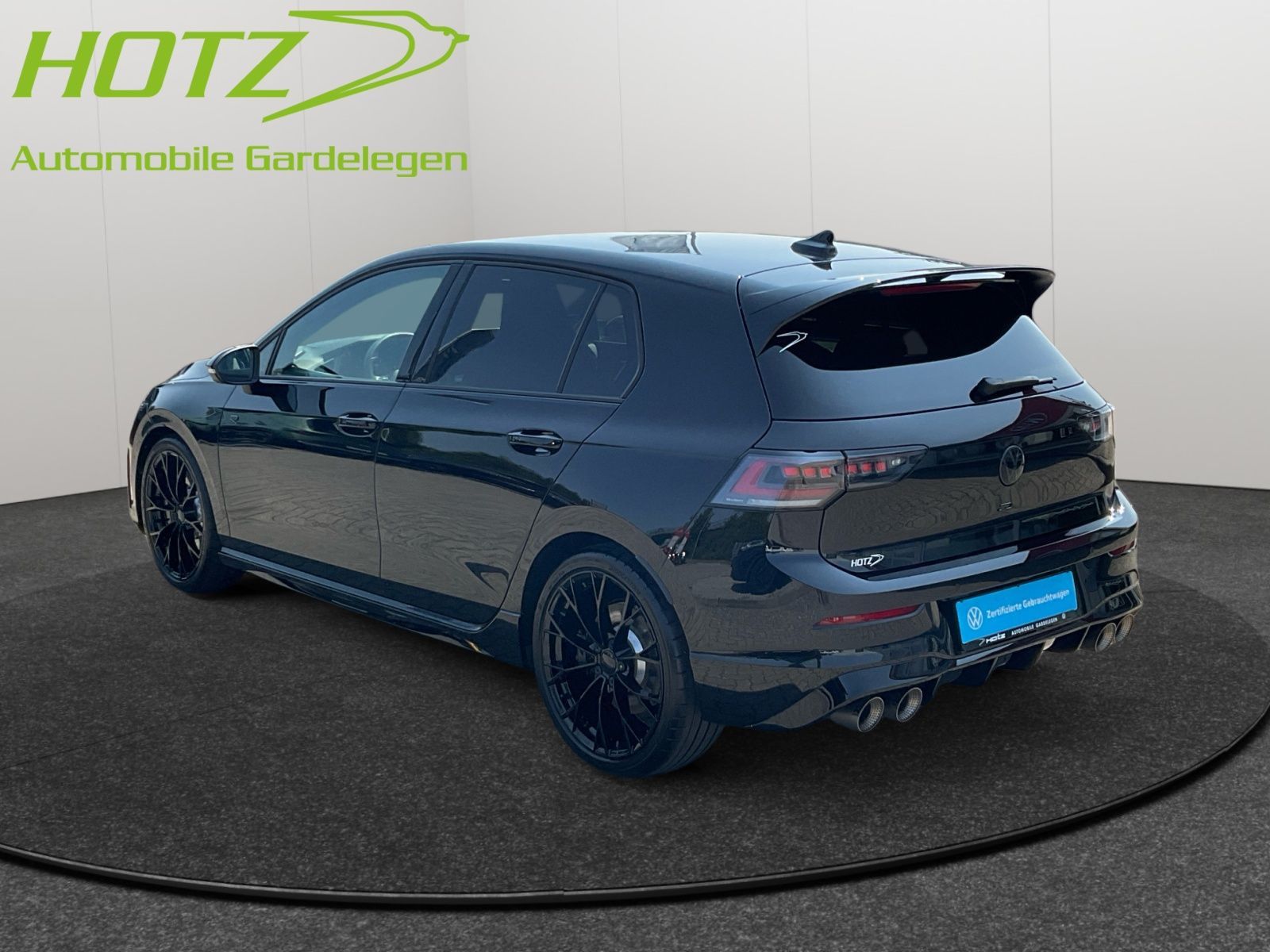 Volkswagen Golf VIII R 2.0 TSI DSG Black Edition R Performa foto 3