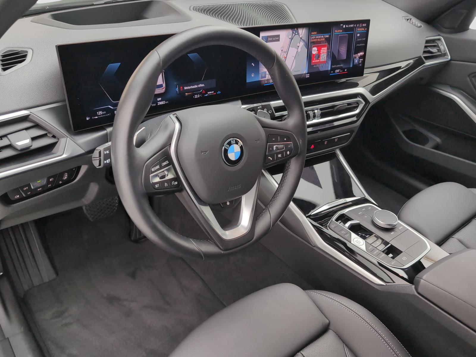 BMW 330i xDrive Touring LiveCockpitProf Kamera HiFi