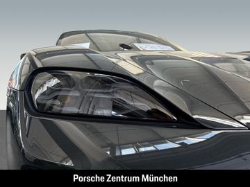صورة 9 لـ  Porsche TAYCAN