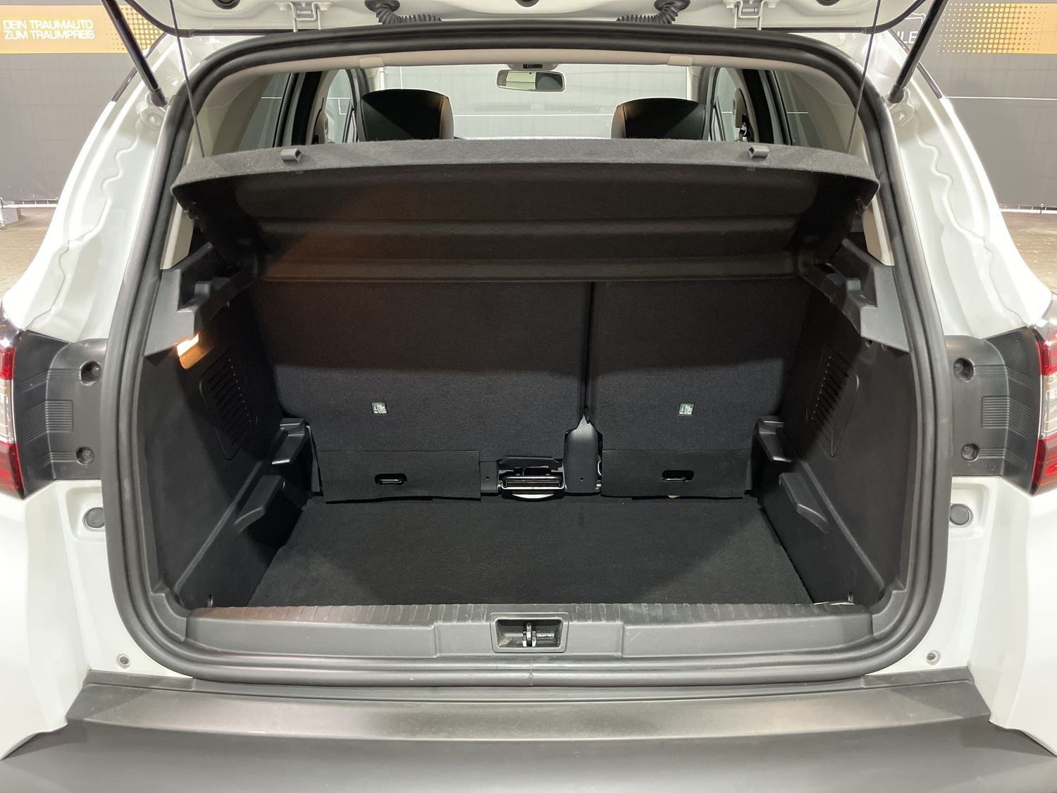 Fahrzeugabbildung Renault Captur Intens #LED#Kamera#Navi#PDC