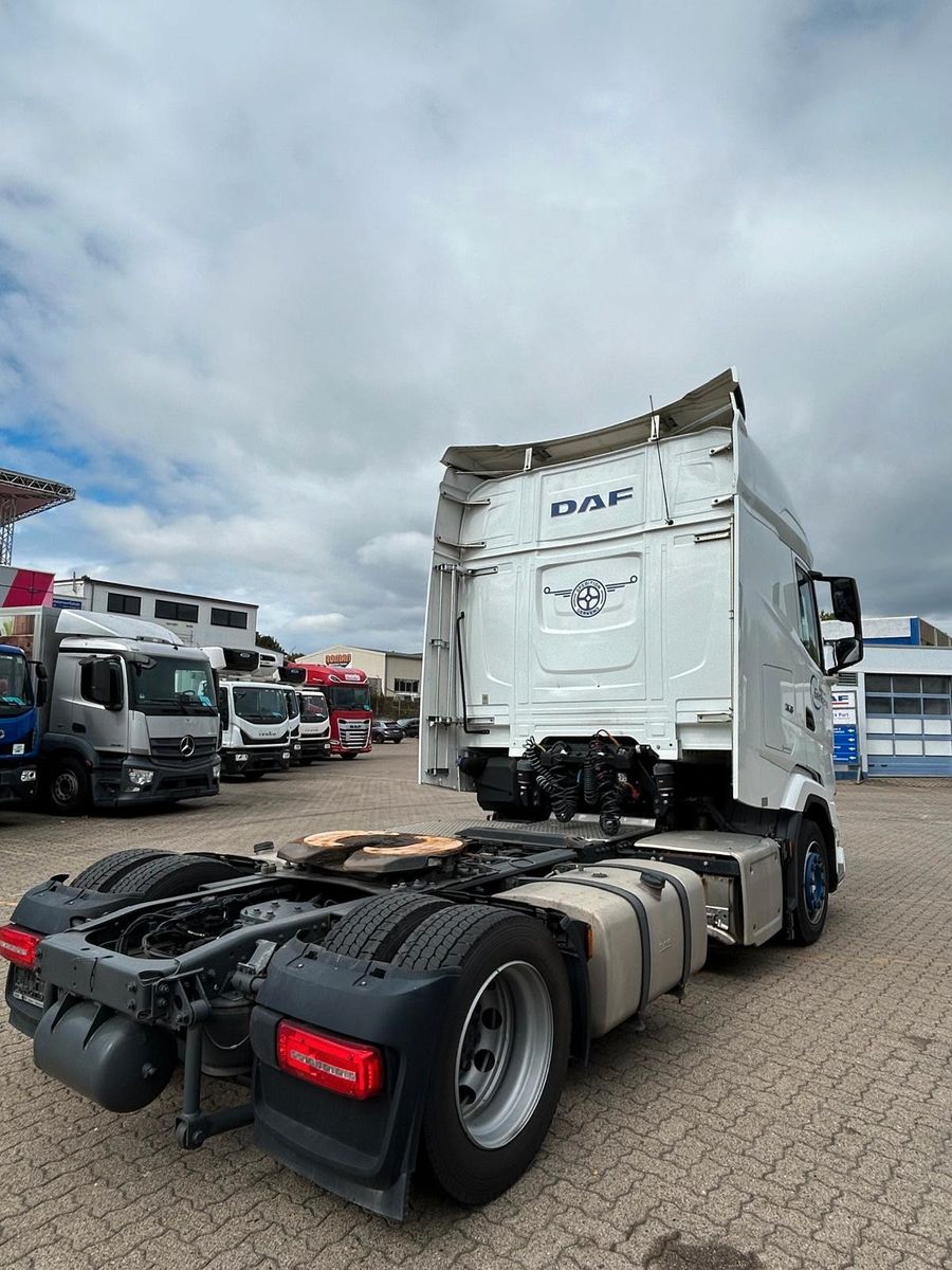 Fahrzeugabbildung DAF XG 480 FT, Low Deck, Intarder