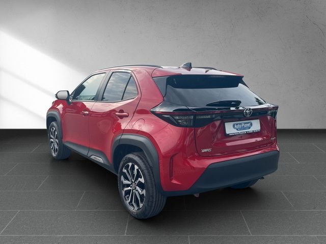 Toyota Yaris Cross Hybrid Teamplayer *Winter-Paket*