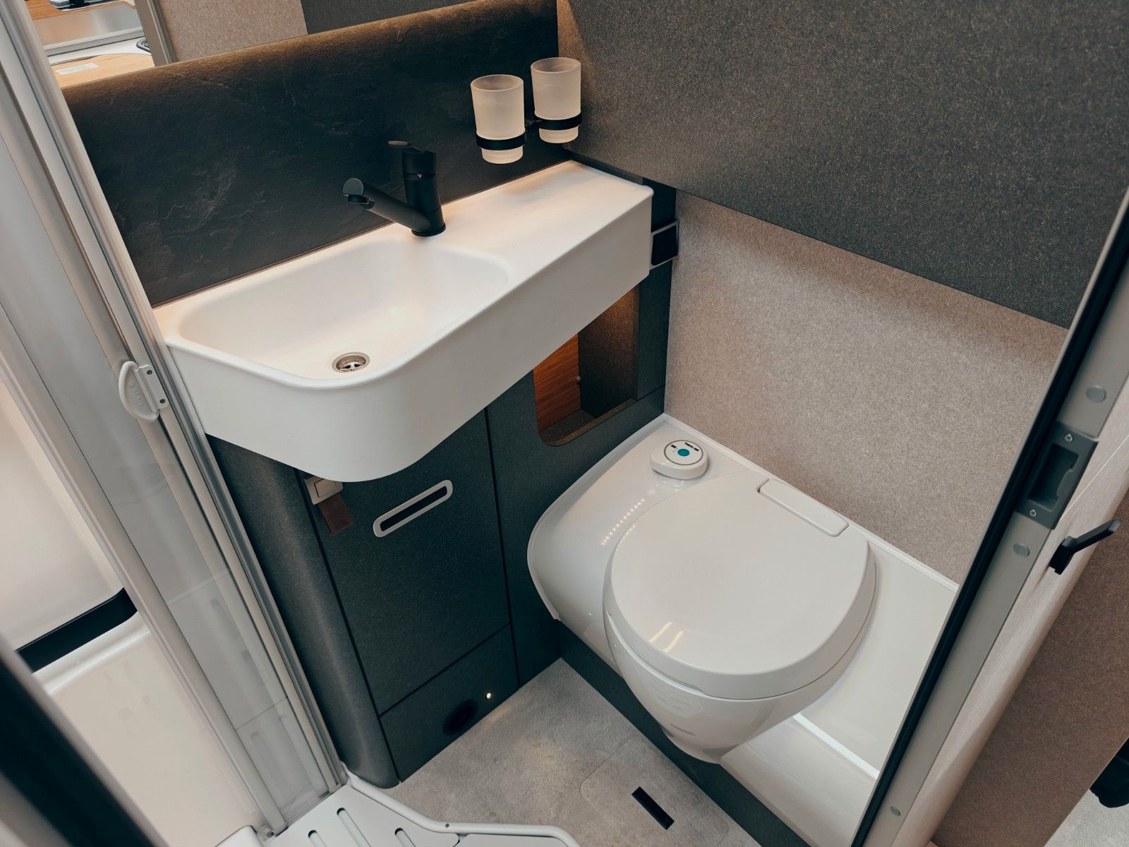 Fahrzeugabbildung HYMER / ERIBA / HYMERCAR ML-T 580 RSX ONE - 2026 - by Palmo