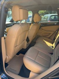 Porsche Macan - 11