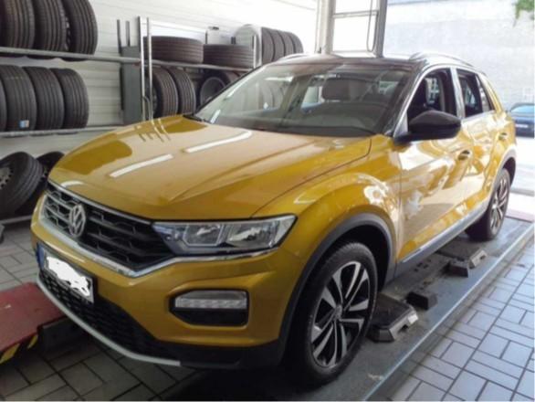 Volkswagen T-Roc United 1,5 TSI 110kW DSG AHK Navi Klima