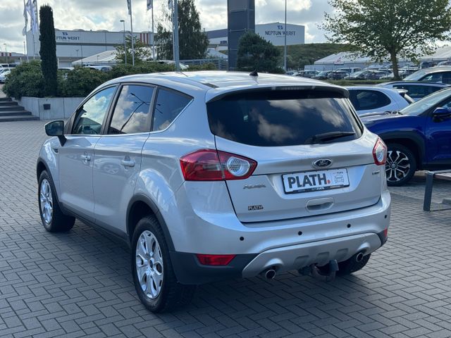 Ford Kuga  2,0 TDCi 4×4 103kW Titanium