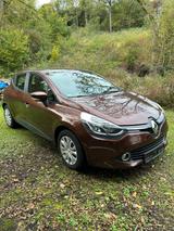 Renault Clio 1.2 16V Dynamique Navi Bluetooth Tempomat - Renault Clio: Dynamique 16v