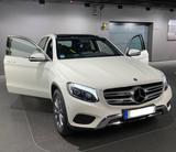 Mercedes-Benz Diplomatenfahrzeug | Mercedes-Benz GLC 220 d - weiße Mercedes-Benz GLC 220