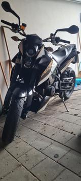 KTM Duke 690 - KTM 2011 690