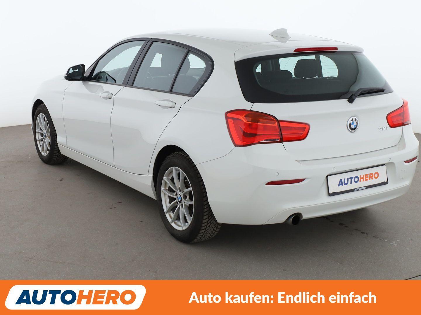 BMW 118i Advantage *NAVI*LED*TEMPO*PDC*SHZ*KLIMA*