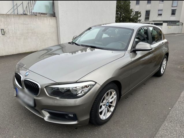 BMW 118i Advantage Advantage