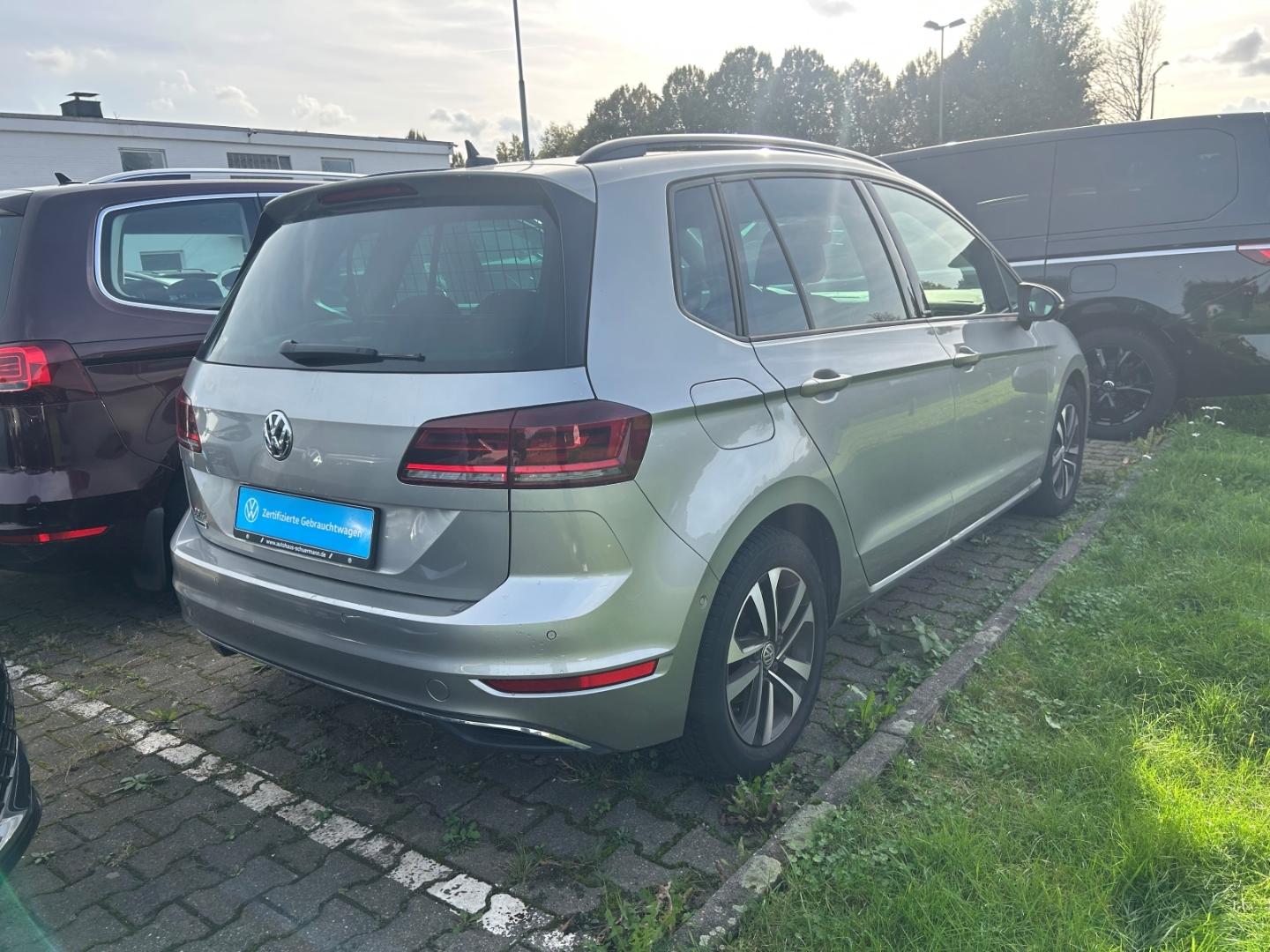 Volkswagen Golf Sportsvan VII IQ.DRIVE CLIMATRONIC NAVI AHK
