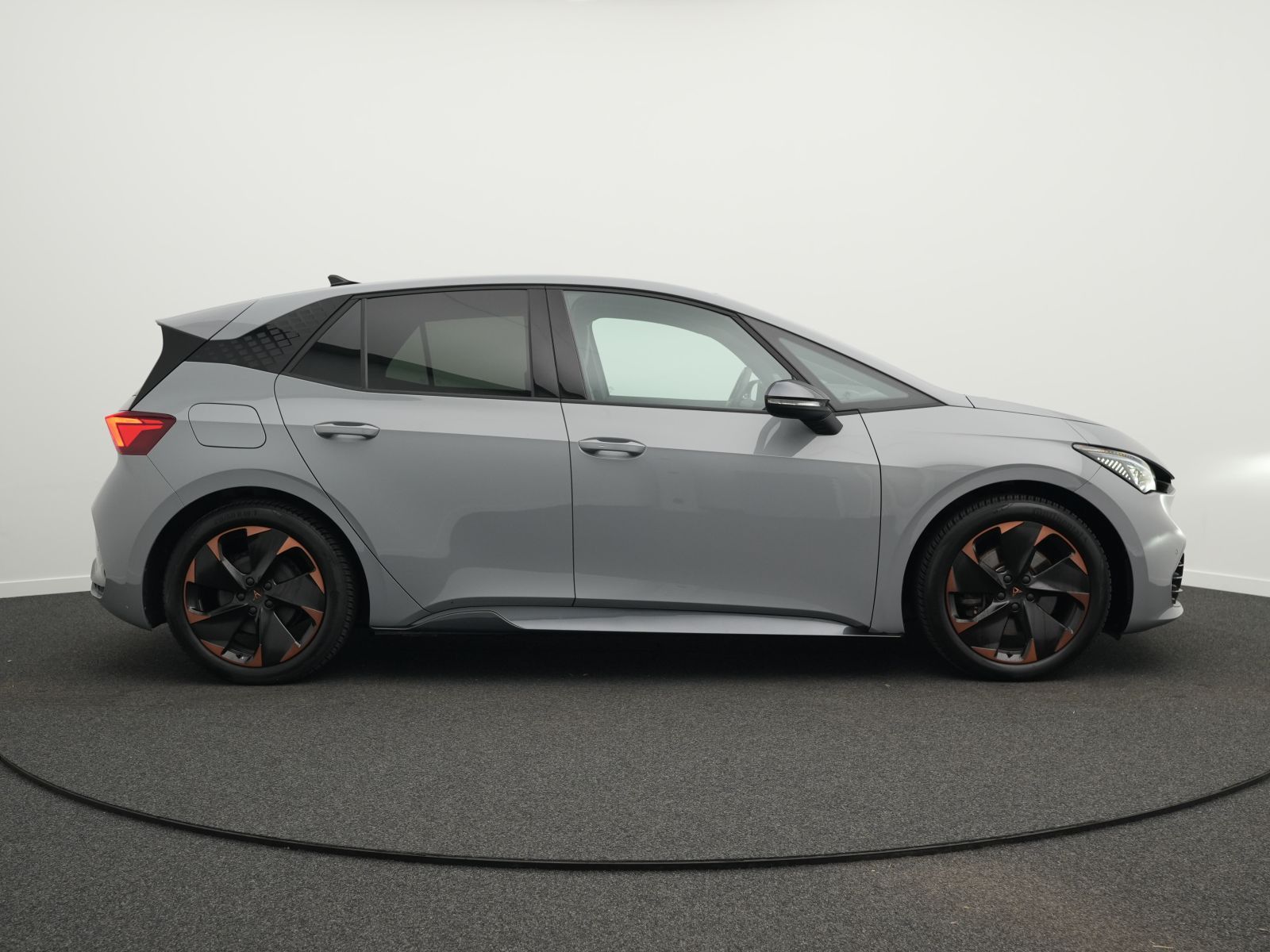 Cupra Born - Bild 11