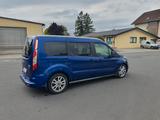 Ford Grand Tourneo Connect Titanium - blaue Ford Grand Tourneo