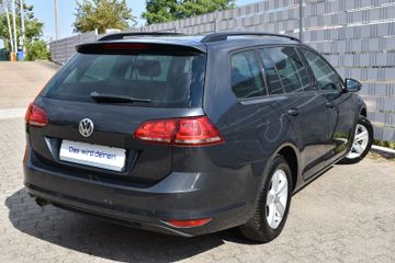 Volkswagen Golf - 9