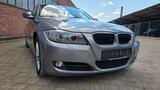 BMW 318 Baureihe 3 Touring 318d PDC AHK Klimaaut. - BMW 318 aus 2011: Kombi, 318d