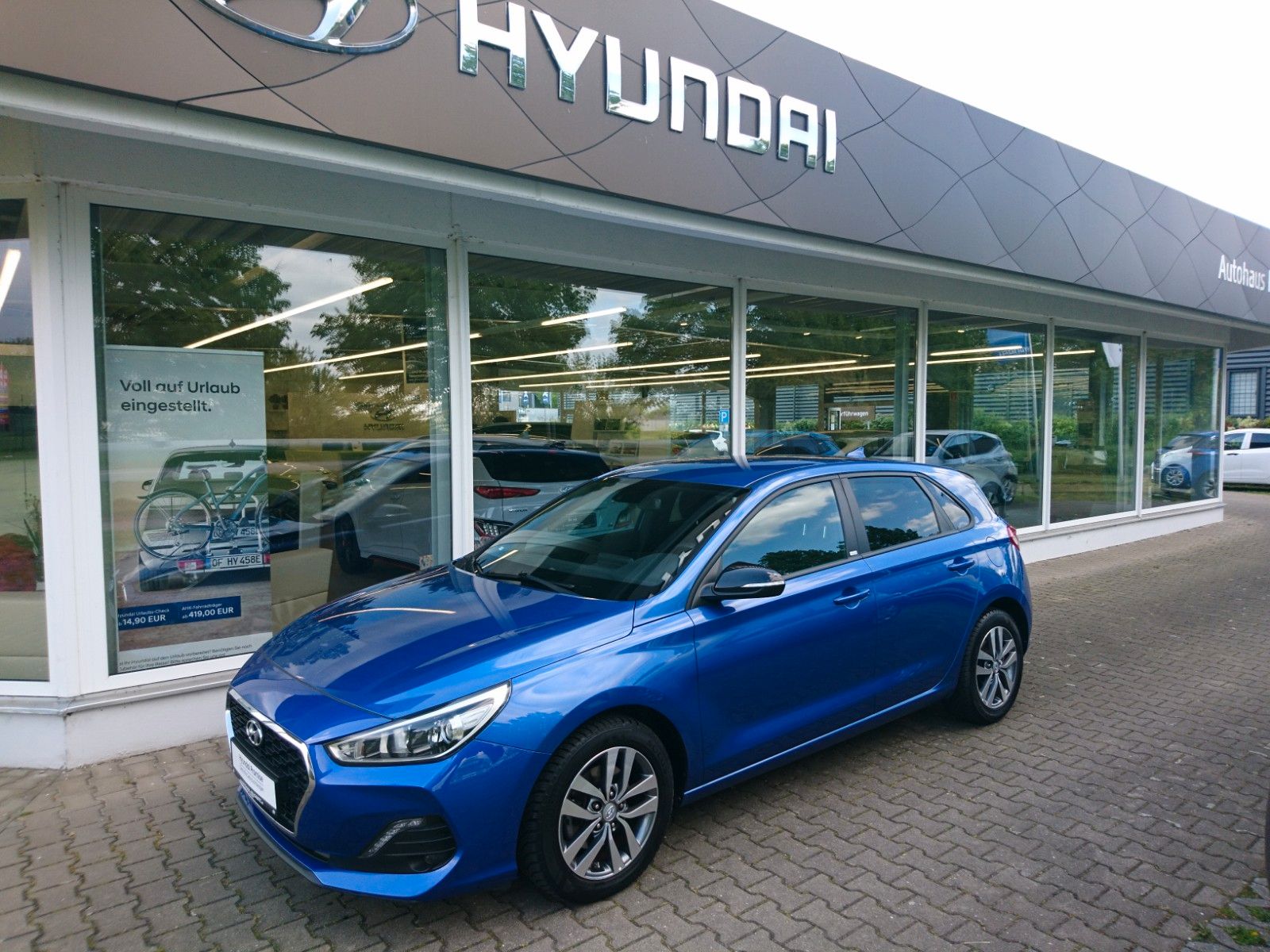 Fahrzeugabbildung Hyundai i30 1.0 T-GDi Passion Klima PDC 16"Alu RFK