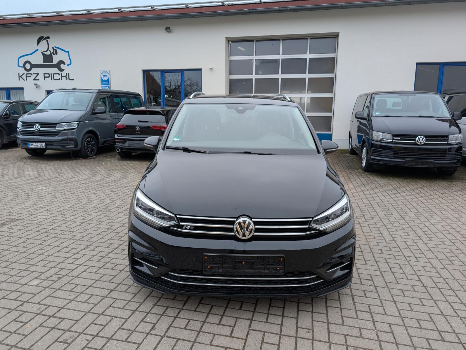 Volkswagen Touran 2,0TDI R-Line Highline BMT DSG  AHK 7-Si