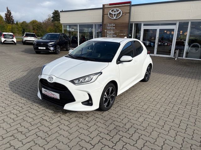 Toyota Yaris Hybrid 1.5 VVT-i Team Deutschland