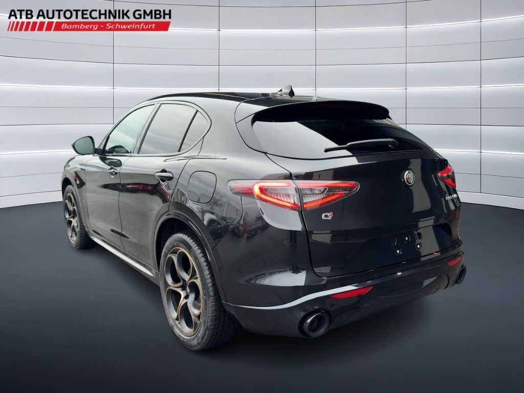 Fahrzeugabbildung Alfa Romeo Stelvio Intensa 2,2l Diesel AHK Winter RFK