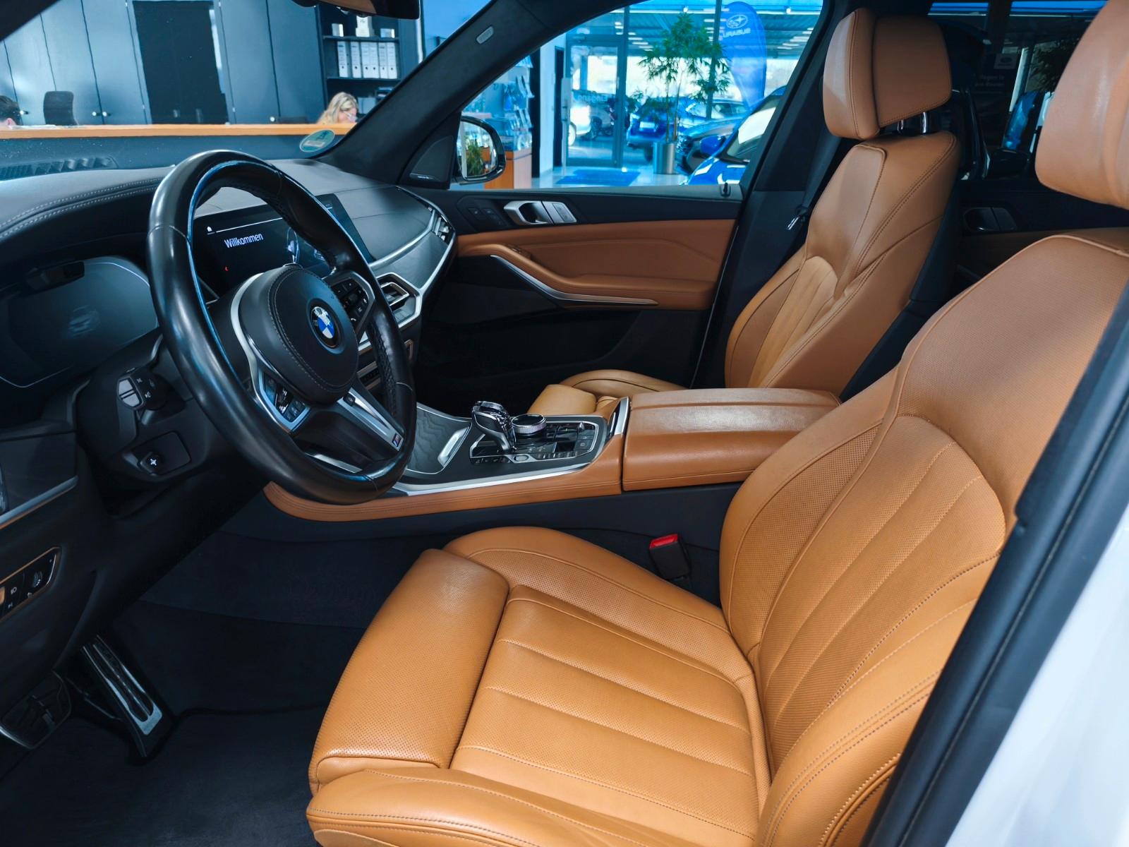 BMW X7 | 7-Sitzer | Vollausstattung | Leder braun
