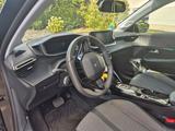 Peugeot e-208 136 Allure+ Top Zustand  - Peugeot e-208 von privat