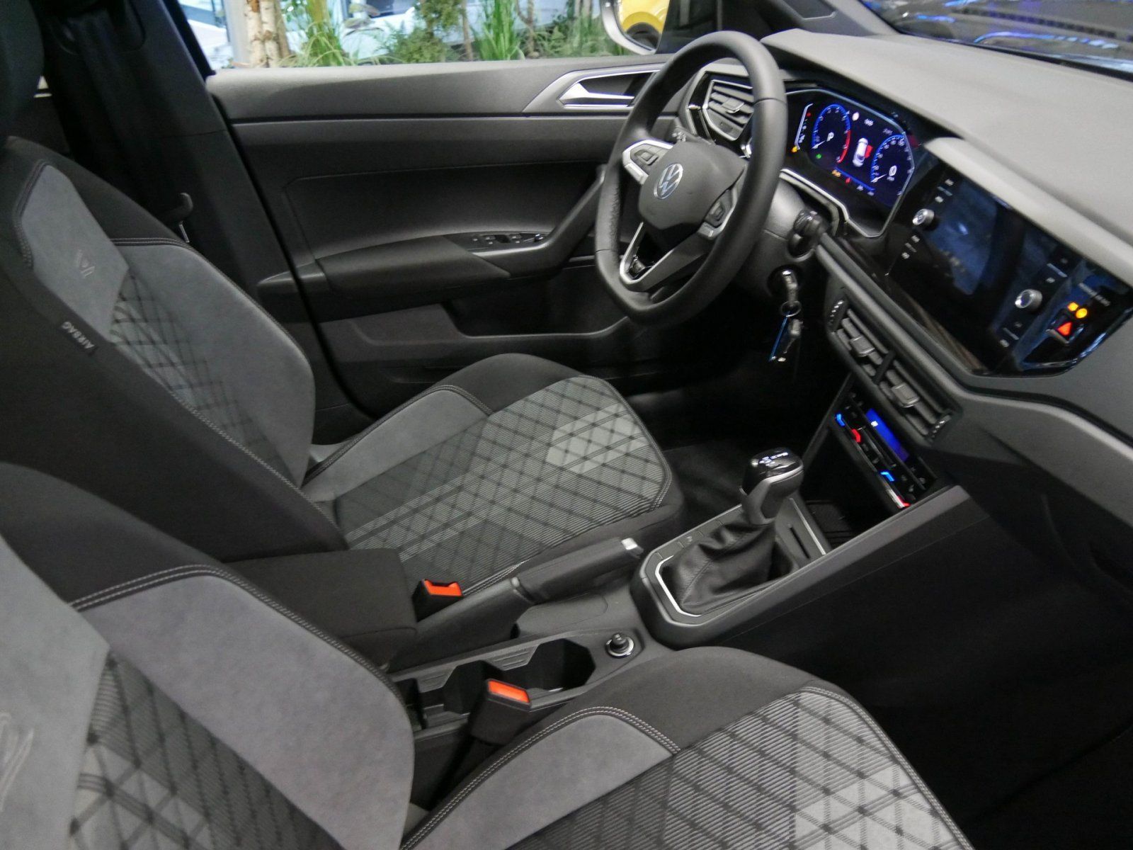 Volkswagen Taigo - Bild 3