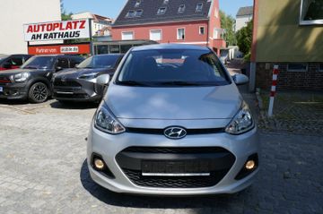 Fahrzeugabbildung Hyundai i10 Style #32 TKM #Einparkhilfe hinten