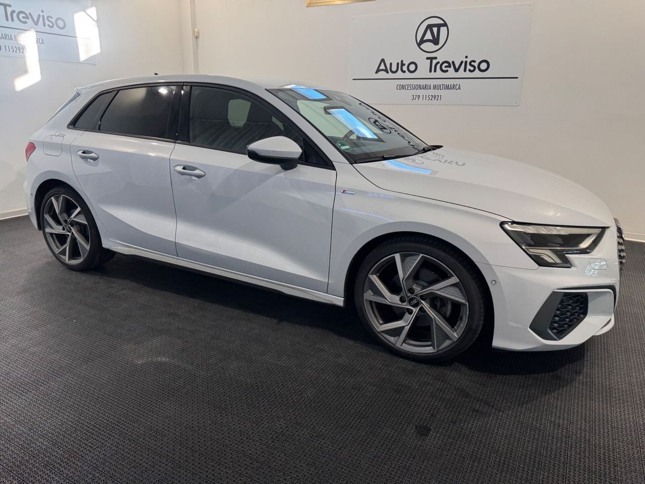 Audi A3 SPB 35 TDI S tronic line edition imagem 3