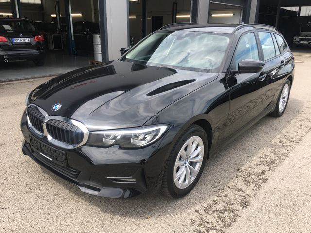 BMW 318dA*LED*PDC*DAB*Navi*CARPLAY*