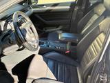 Volkswagen Passat Variant 1.8 TSI DSG Highline Variant ... - VW Passat Variant Gebrauchtwagen in Hamburg