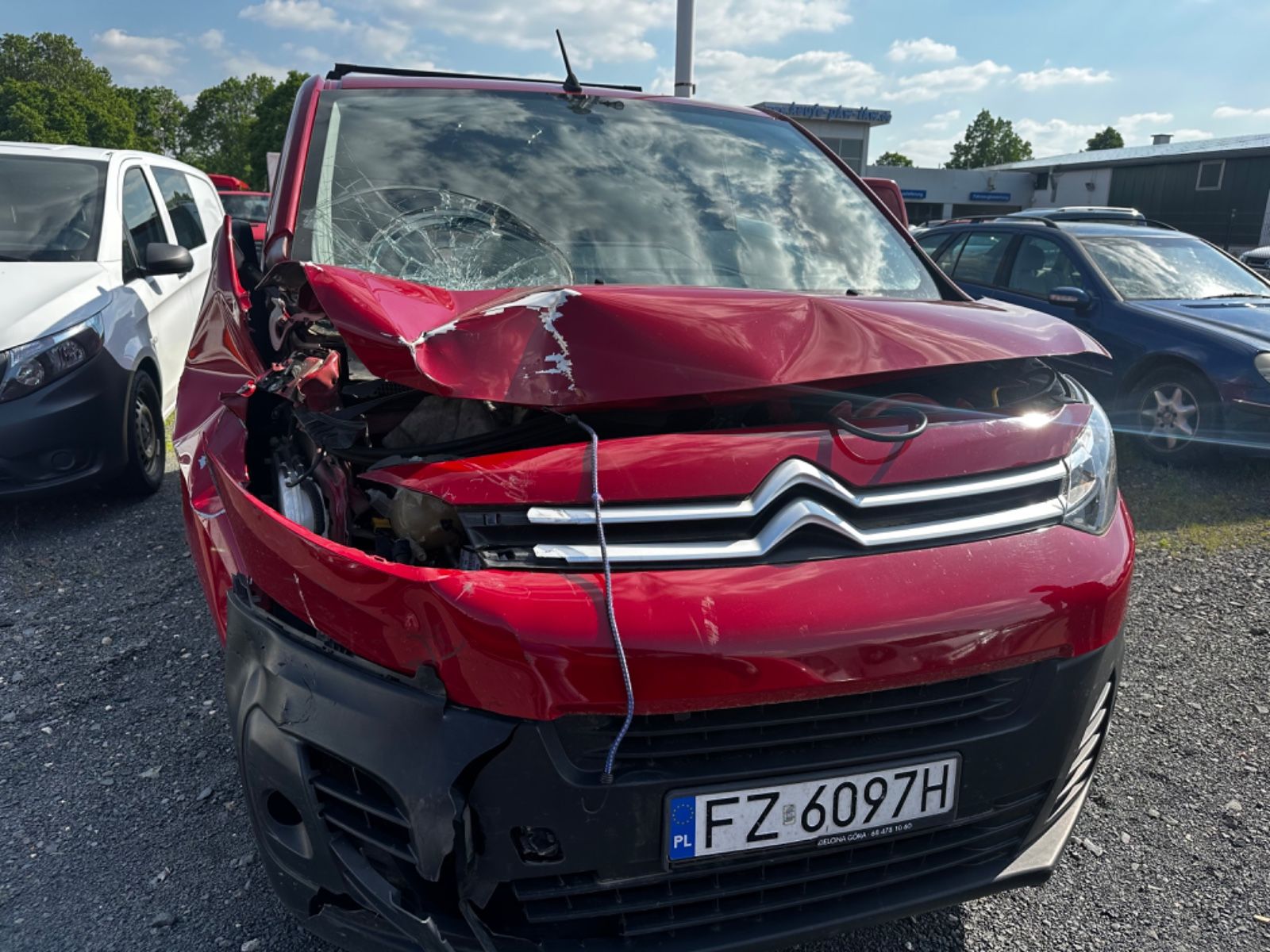 Fahrzeugabbildung Citroën Jumpy Kasten Business Klima Navi Motorl läuft