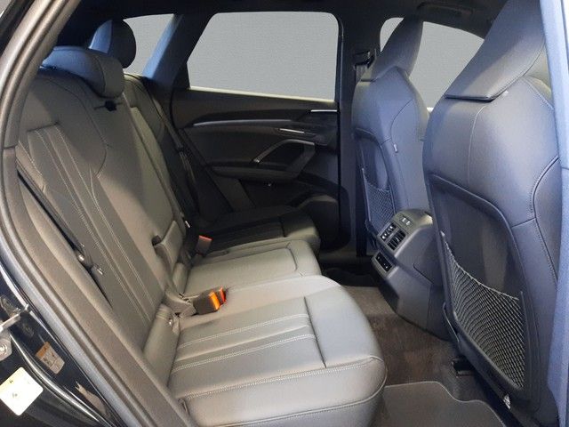 Fahrzeugabbildung Audi Q5 S line edition one TDI quattro HeadUp Matrix