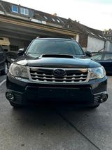 Volkswagen Subaru Diesel 2,0 l TÜV bis mai 2027 - Volkswagen LT in Duisburg