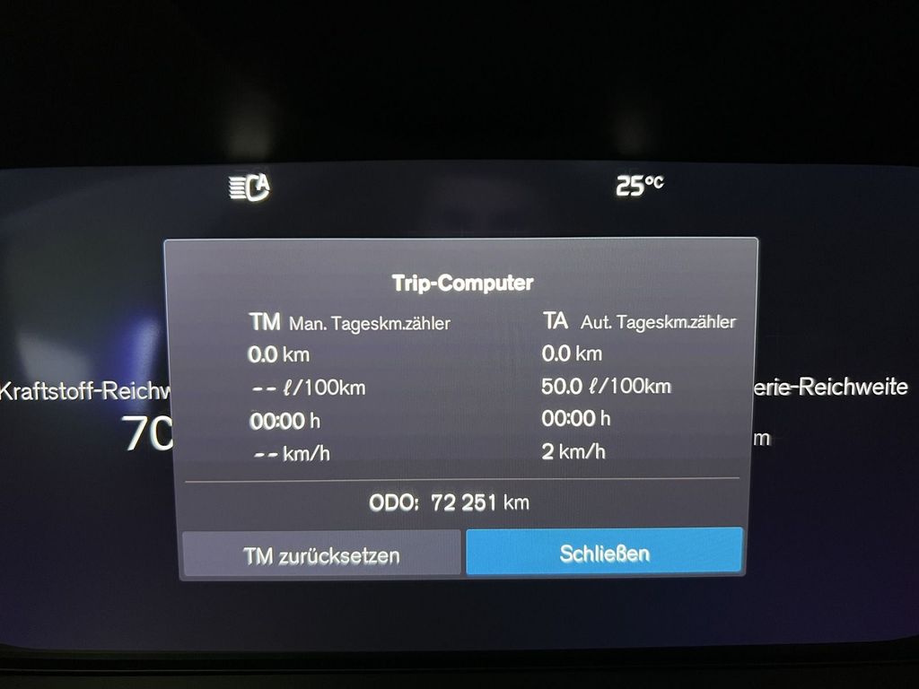 Volvo XC60 T6 Plus Dark Recharge AWD ACC Kamera Leder