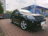 Mercedes-Benz Mercedes ML 320 - gebrauchte Mercedes-Benz ML 320 aus dem Jahr 2006