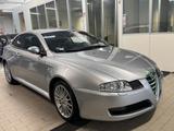 Alfa Romeo GT 1.9 MJT 16V Luxury 39.000km - Alfa Romeo GT mit Diesel-Antrieb