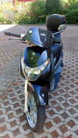 Piaggio Beverly 200 - PIAGGIO ROLLER 200