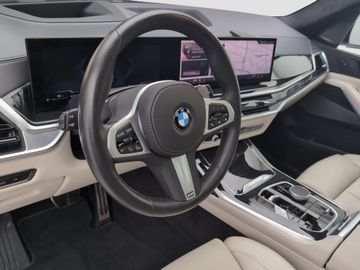 BMW X7 - 8
