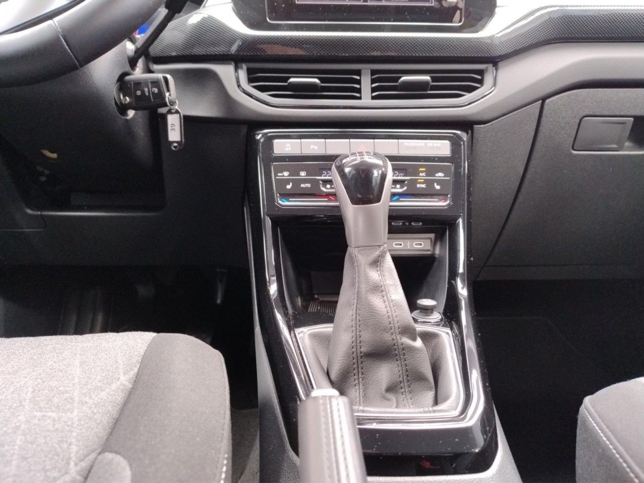 T-Cross Life IQ.DRIVE 1.0 TSI Klima