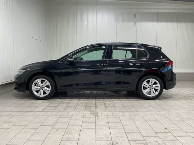 Golf VIII Life 1.5 TSI LED RFK ACC