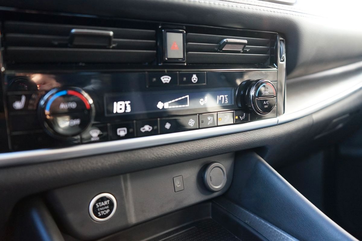 Fahrzeugabbildung Nissan Qashqai N-Connecta 158 Xtronic*360 Kamera*MY25